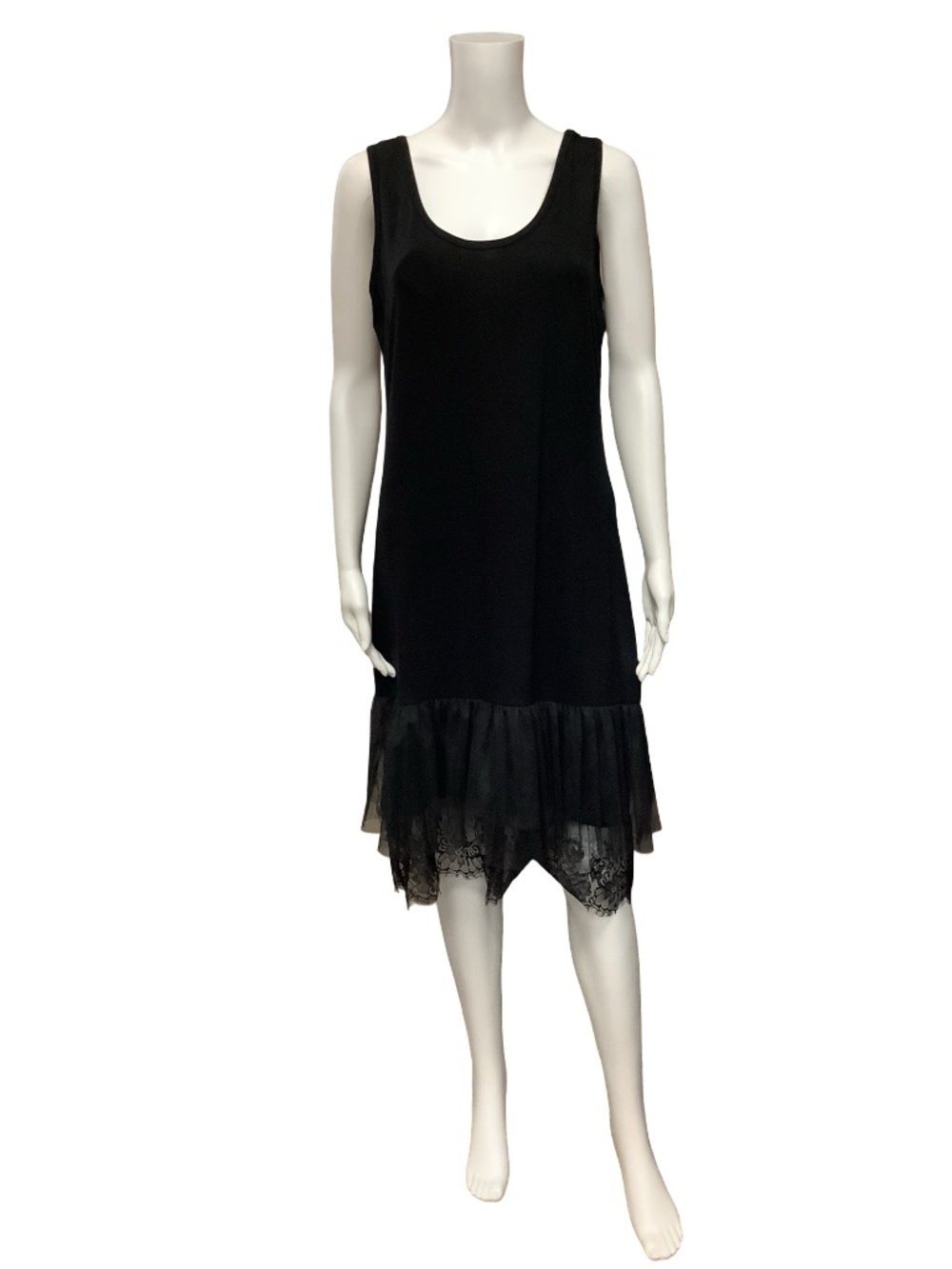 Elle Etern Round Neck Midi Dress Size: S